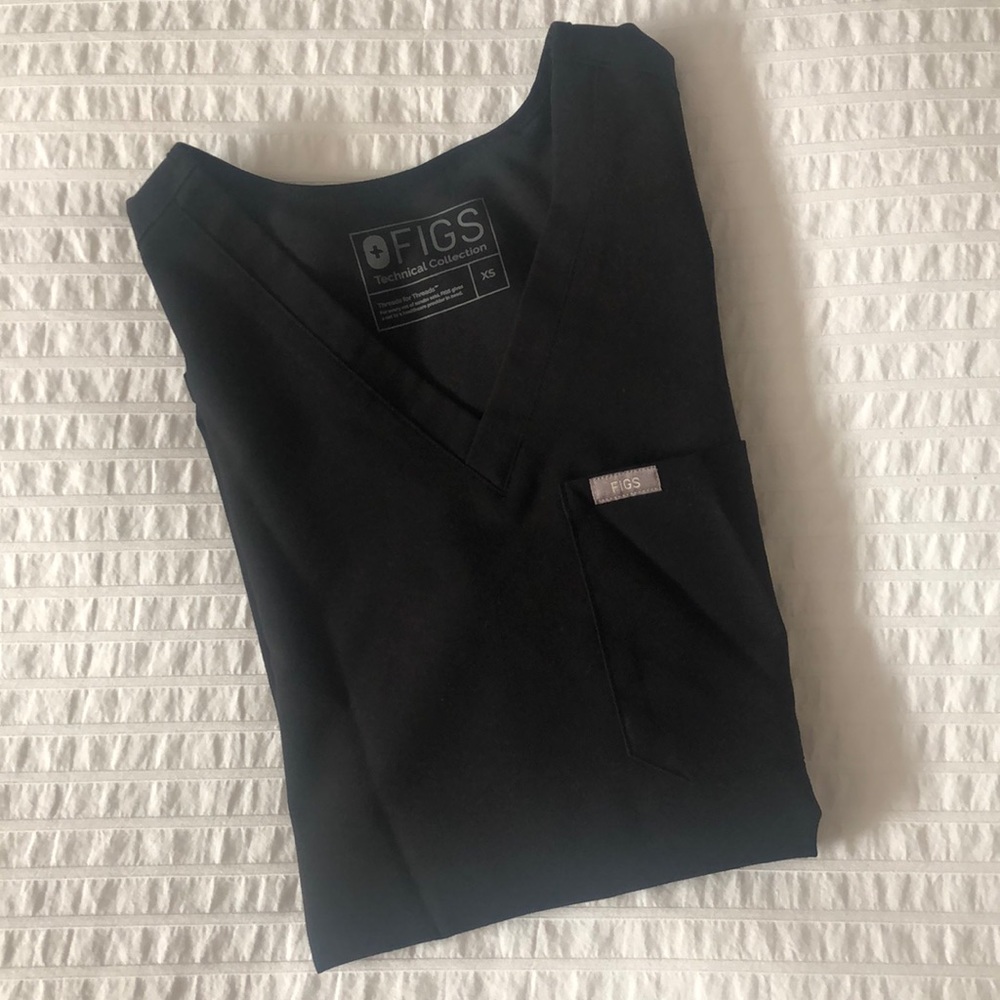 FIGS scrub top XS